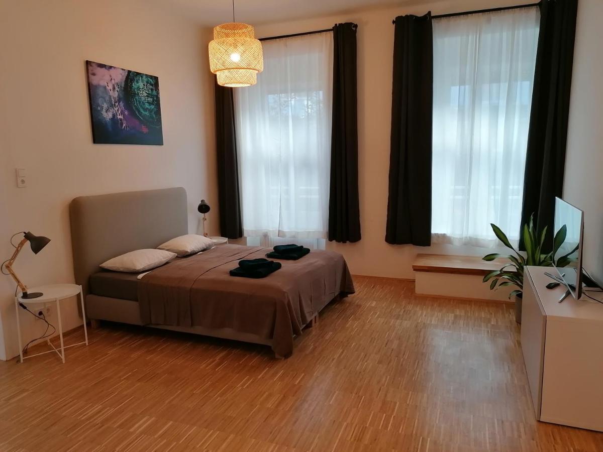 Flataid Apartment Jakob-Redtenbacher-Gasse I Graz Bagian luar foto